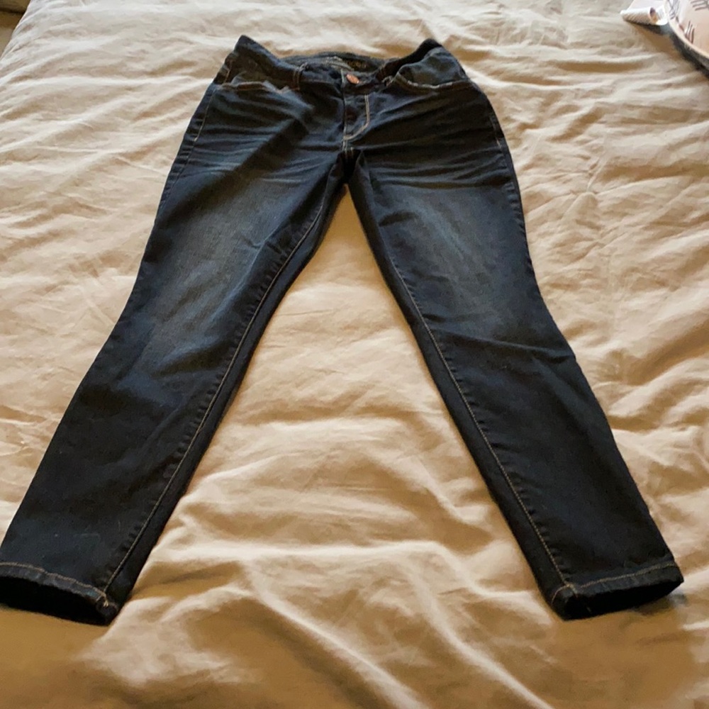 Maurices stretchy jeans